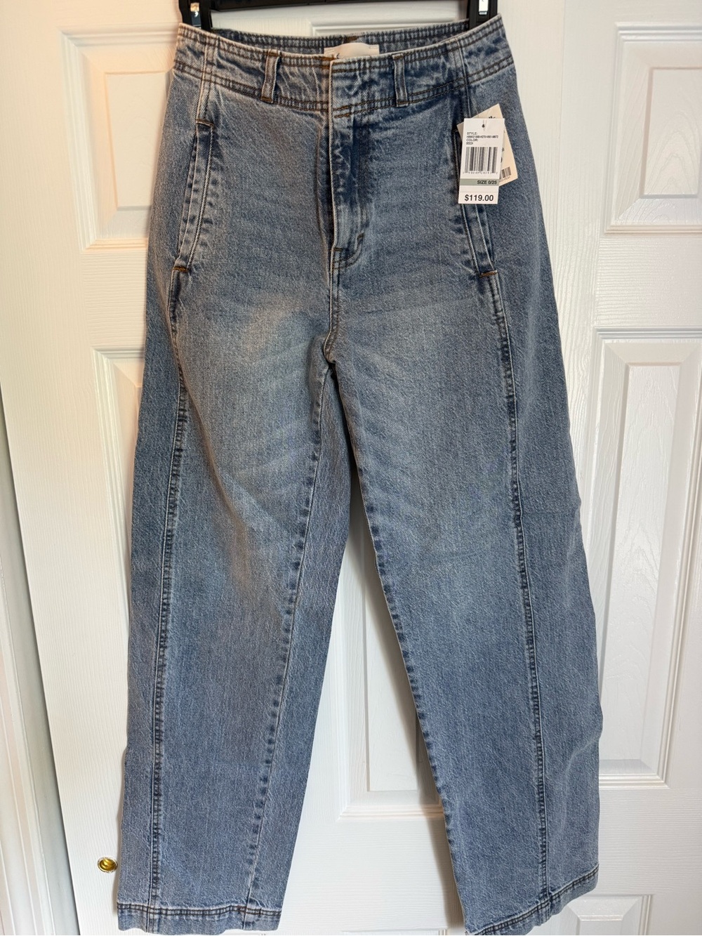 Habitual Women's Straight Leg Jeans - Light Wash Blue